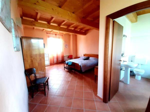 La Cascina Del Sole Hostel Rivarolo del Re ed Uniti Екстериор снимка