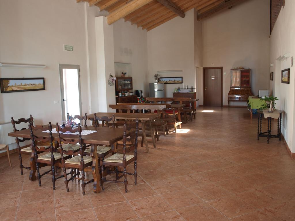 La Cascina Del Sole Hostel Rivarolo del Re ed Uniti Екстериор снимка