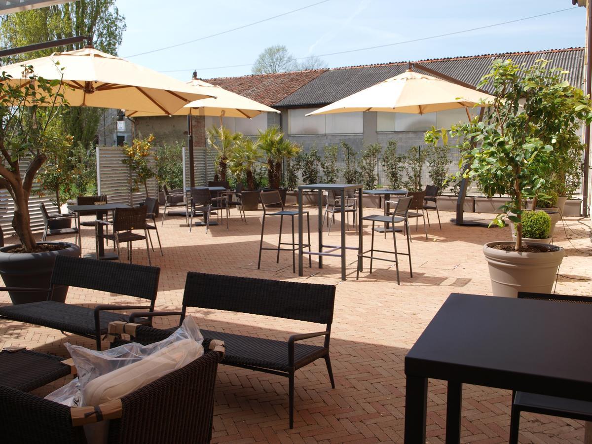 La Cascina Del Sole Hostel Rivarolo del Re ed Uniti Екстериор снимка