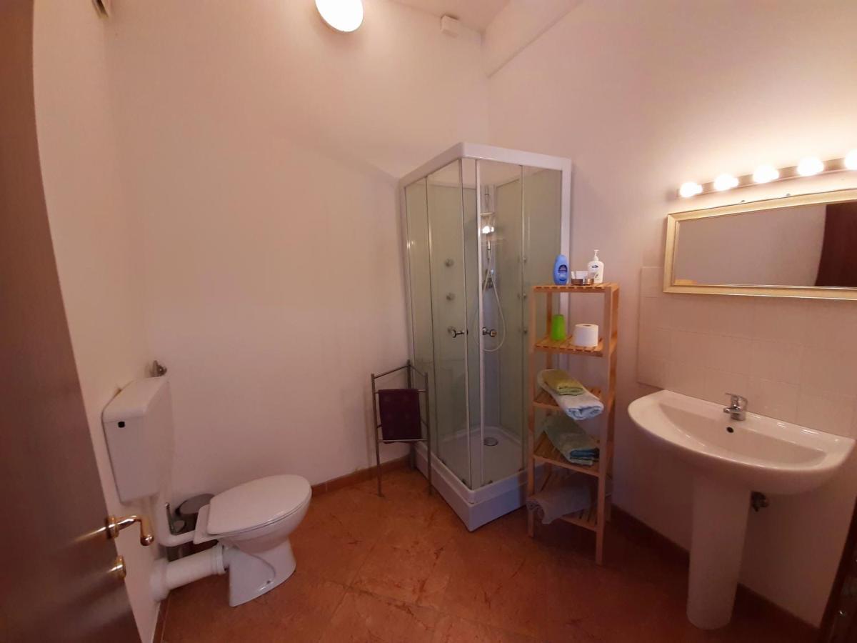 La Cascina Del Sole Hostel Rivarolo del Re ed Uniti Екстериор снимка