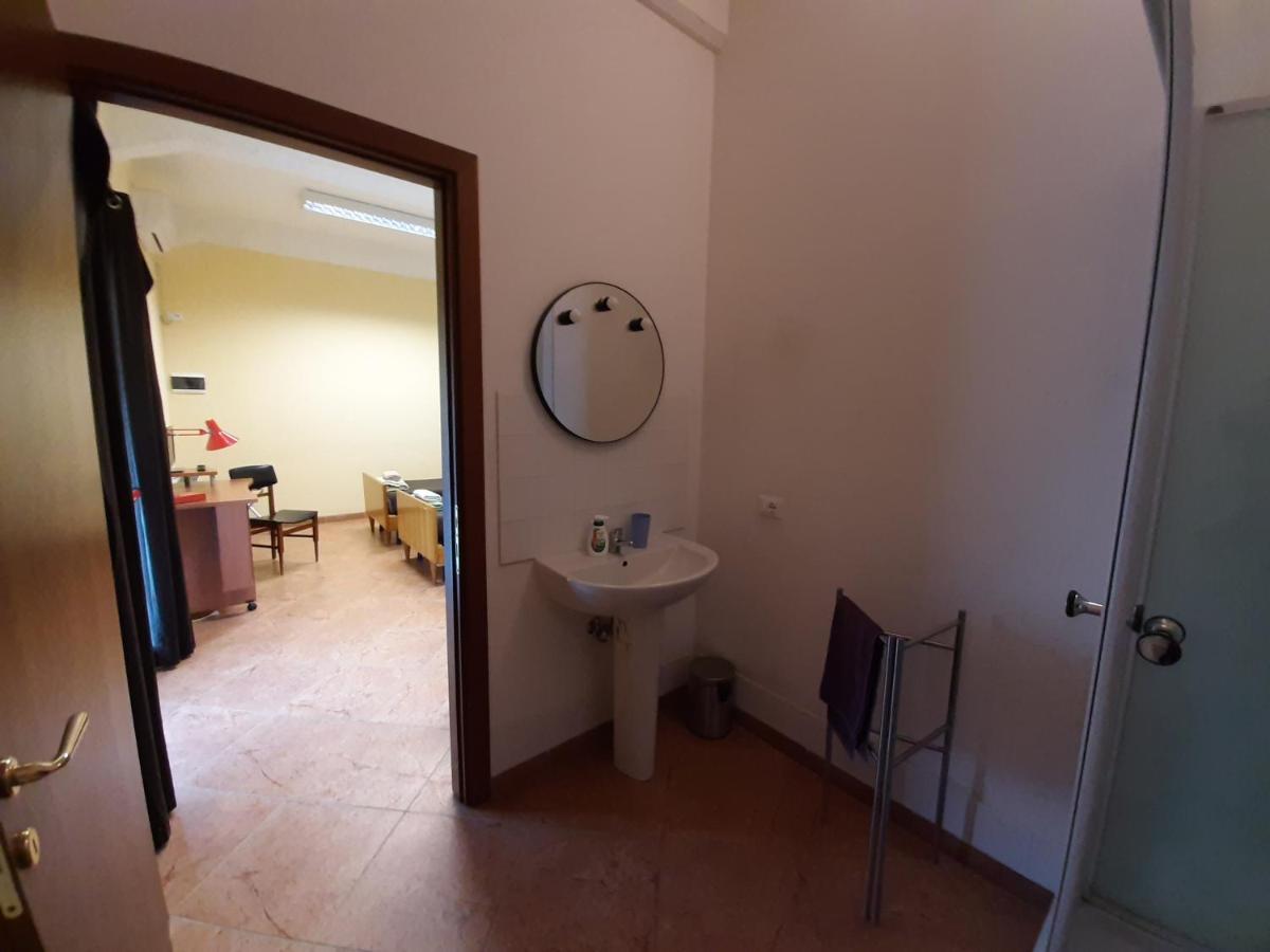 La Cascina Del Sole Hostel Rivarolo del Re ed Uniti Екстериор снимка